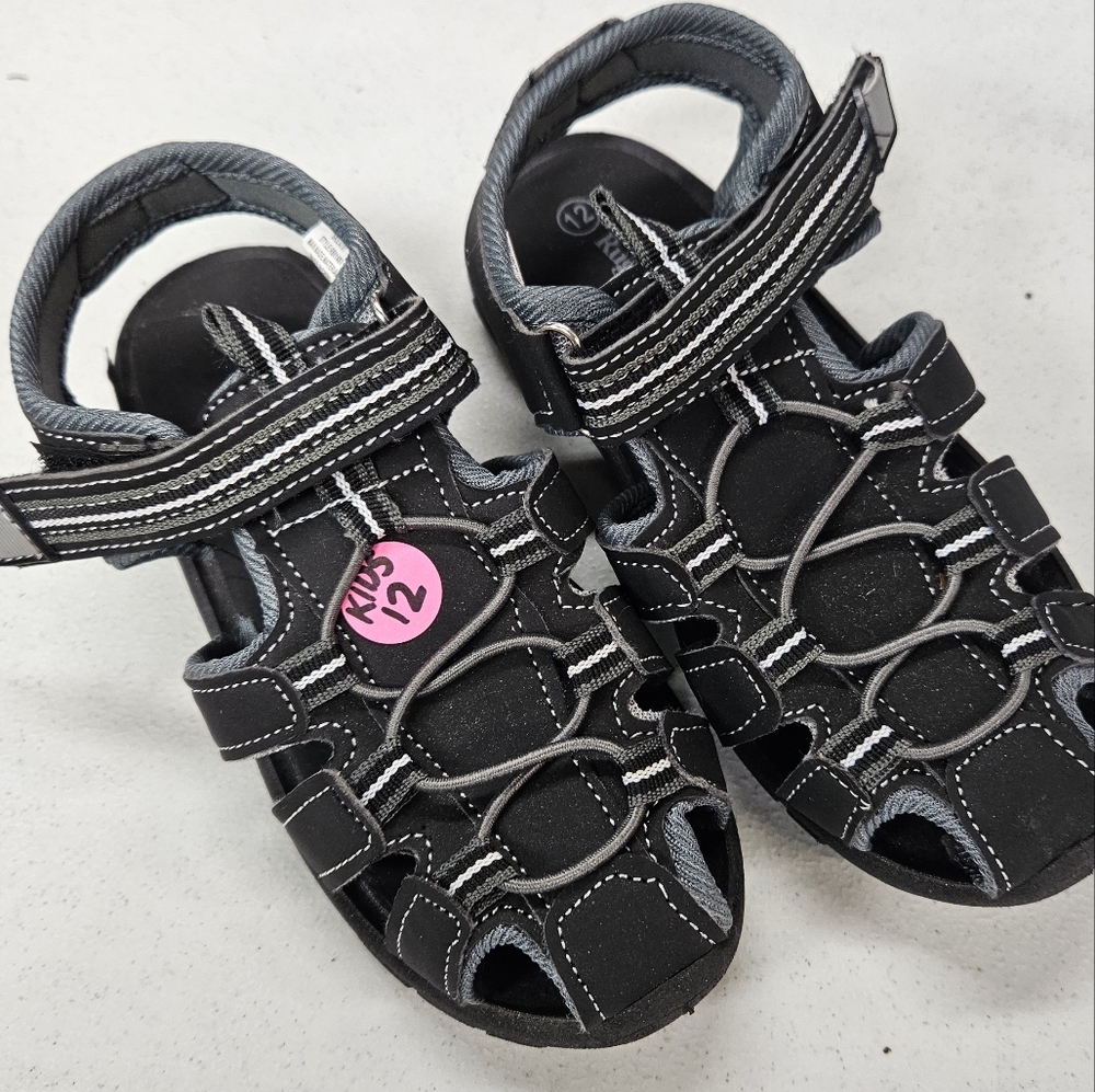 Black velcro sandal for children- great condition